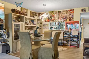 800 SW 125th Way, Pembroke Pines, FL 33027 - Photo 11