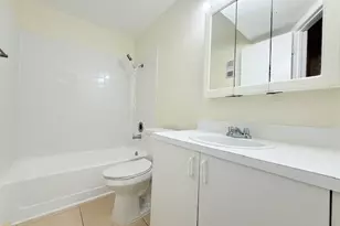 4097 NW 87th Ave, Sunrise, FL 33351 - Photo 13