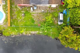 970 SW 67th Ave, North Lauderdale, FL 33068 - Photo 29