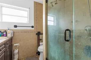 970 SW 67th Ave, North Lauderdale, FL 33068 - Photo 21