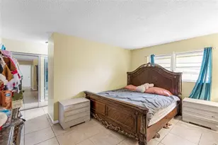 970 SW 67th Ave, North Lauderdale, FL 33068 - Photo 17