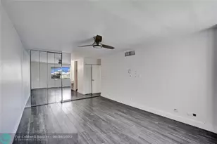 301 174th St, Sunny Isles Beach, FL 33160 - Photo 13