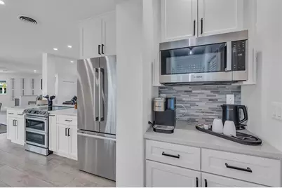 3108 NE 42nd Ct, Fort Lauderdale, FL 33308 - Photo 15