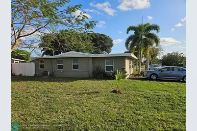 2586 NW 58th Ave, Margate, FL 33063 - Photo 3