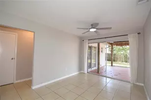 11451 NW 37th St, Sunrise, FL 33323 - Photo 7