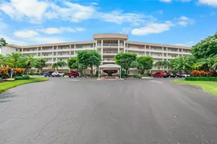 535 Oaks Dr, Pompano Beach, FL 33069 - Photo 27