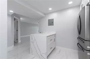 361 S Hollybrook Dr, Pembroke Pines, FL 33025 - Photo 11