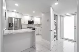 361 S Hollybrook Dr, Pembroke Pines, FL 33025 - Photo 9