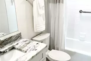 40 NE Plantation Rd, Stuart, FL 34996 - Photo 5