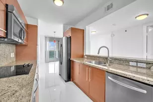 2641 N Flamingo Rd, Sunrise, FL 33323 - Photo 15