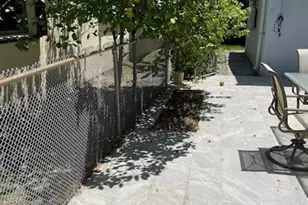 6625 Nervia St, Coral Gables, FL 33146 - Photo 25