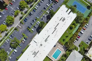 1301 NE 7th St, Hallandale Beach, FL 33009 - Photo 35