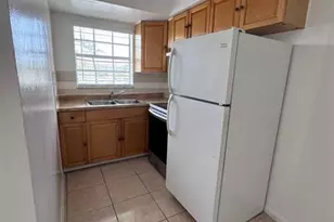 3611 N Dixie Hwy, Oakland Park, FL 33334 - Photo 3