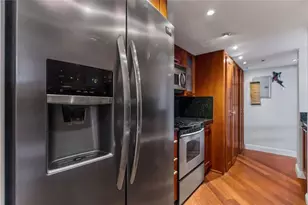 1717 N Bayshore Dr, Miami, FL 33132 - Photo 13