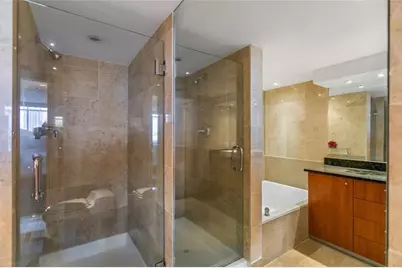 1717 N Bayshore Dr, Unit #3040, Miami, FL 33132 - Photo 39