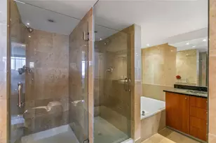 1717 N Bayshore Dr, Miami, FL 33132 - Photo 39