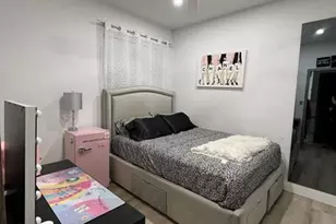 2331 NW 96th Terrace, Hollywood, FL 33024 - Photo 21