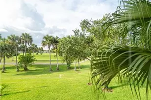 3350 Pinewalk Dr Unit, Pompano Beach, FL 33063 - Photo 5