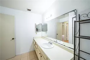3350 Pinewalk Dr Unit, Pompano Beach, FL 33063 - Photo 11