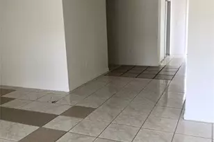 [Address not provided], Miami, FL 33172 - Photo 7