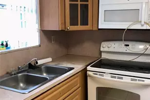 [Address not provided], Miami, FL 33172 - Photo 9