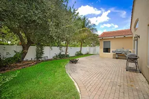 18643 SW 15th St, Pembroke Pines, FL 33029 - Photo 29