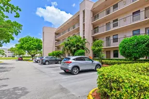 2748 NW 104th Ave, Sunrise, FL 33322 - Photo 3