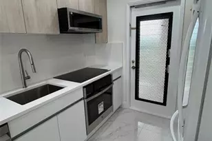 3150 N Course Ln, Pompano Beach, FL 33069 - Photo 5