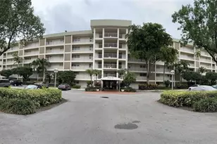 3150 N Course Ln, Pompano Beach, FL 33069 - Photo 1