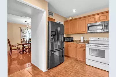 4220 NW 49th Ave, Lauderdale Lakes, FL 33319 - Photo 37