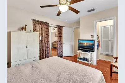 4220 NW 49th Ave, Lauderdale Lakes, FL 33319 - Photo 17