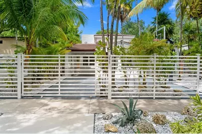 257 SW 32nd Rd, Miami, FL 33129 - Photo 35