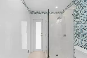 257 SW 32nd Rd, Miami, FL 33129 - Photo 19