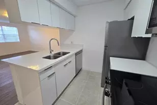 1241 SW 46th Ave, Pompano Beach, FL 33069 - Photo 5