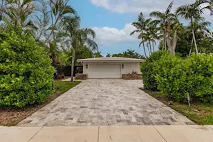 1900 Bayview Dr, Fort Lauderdale, FL 33305 - Photo 7