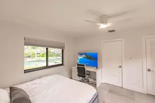 1900 Bayview Dr, Fort Lauderdale, FL 33305 - Photo 13