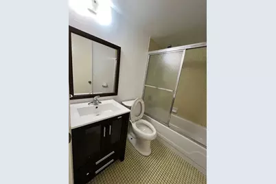 9141  Sunrise Lakes Blvd, Unit #115, Sunrise, FL 33322 - Photo 9