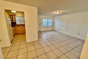 13500 NE 3rd Ct, North Miami, FL 33161 - Photo 11