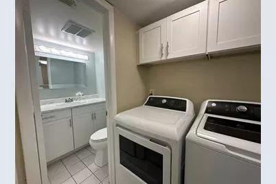 2095  White Pine Cir, Unit #A, Greenacres, FL 33415 - Photo 11