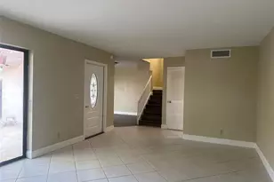 2095 White Pine Cir, Greenacres, FL 33415 - Photo 3