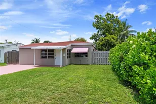 2071 NE 180th St, North Miami Beach, FL 33162 - Photo 3