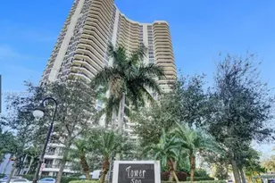 3530 Mystic Pointe Dr, Aventura, FL 33180 - Photo 21