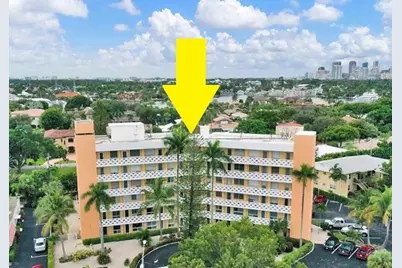 2400 NE 9th St, Unit #402, Fort Lauderdale, FL 33304 - Photo 1