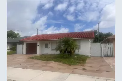 1741 NE 39th St, Pompano Beach, FL 33064 - Photo 3