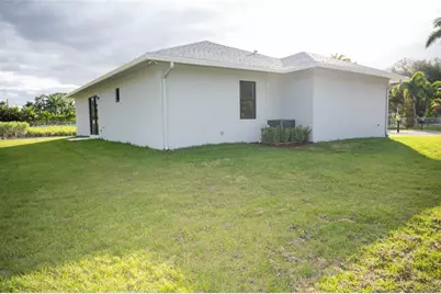6490 W Park Ln, Lake Worth, FL 33449 - Photo 23
