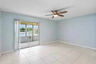 1084 Harwood F, Deerfield Beach, FL 33442 - Photo 9