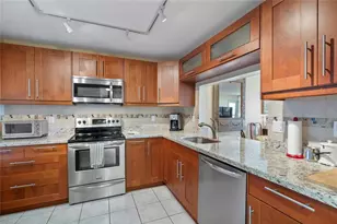 1160 N Federal Hwy, Fort Lauderdale, FL 33304 - Photo 9