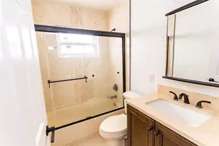 5449 NW 56th Ct, Tamarac, FL 33319 - Photo 9