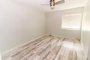 5449 NW 56th Ct, Tamarac, FL 33319 - Photo 11