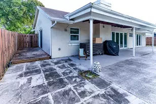5449 NW 56th Ct, Tamarac, FL 33319 - Photo 15